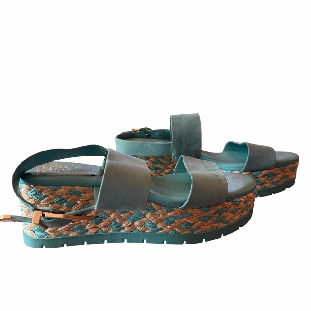 Vince Camuto